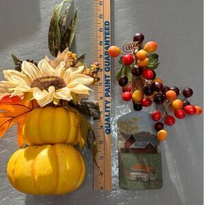 Hand Painted Autumn Trowel with Berries and Pumpkin Decor